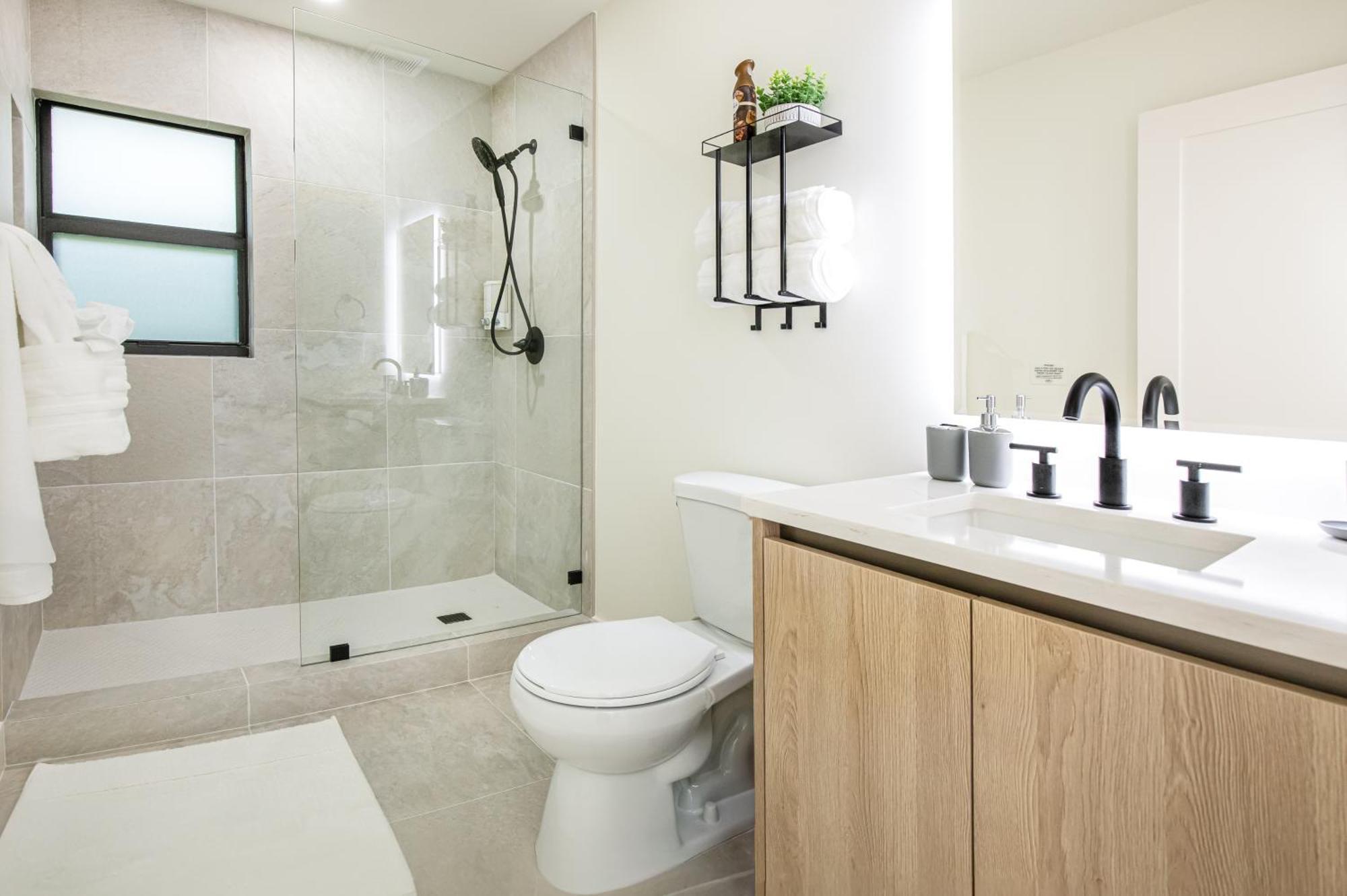 Villa Velvet Bloom Unique Location 3Mil To Downtown North North Naples Esterno foto